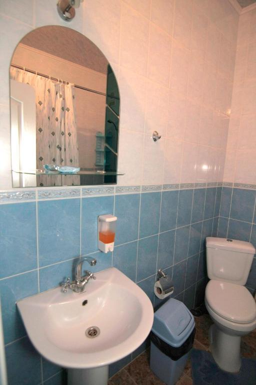 海军上将酒店 Skadovsʼk 客房 照片